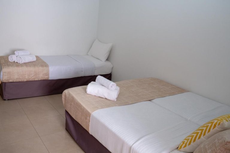 חדר בייסיק טריפל | Basic Triple Room
